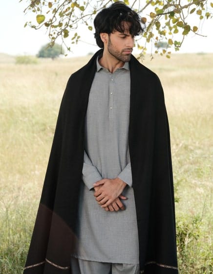 BLACK WOOL MEN SHAWL