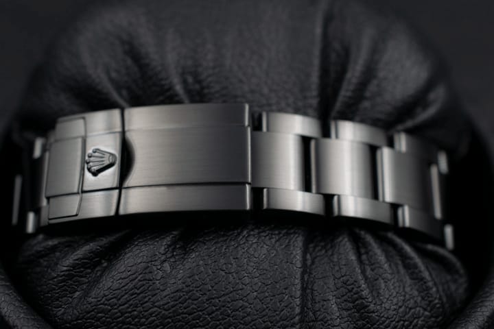 Black Rolex Cosmograph Daytona.